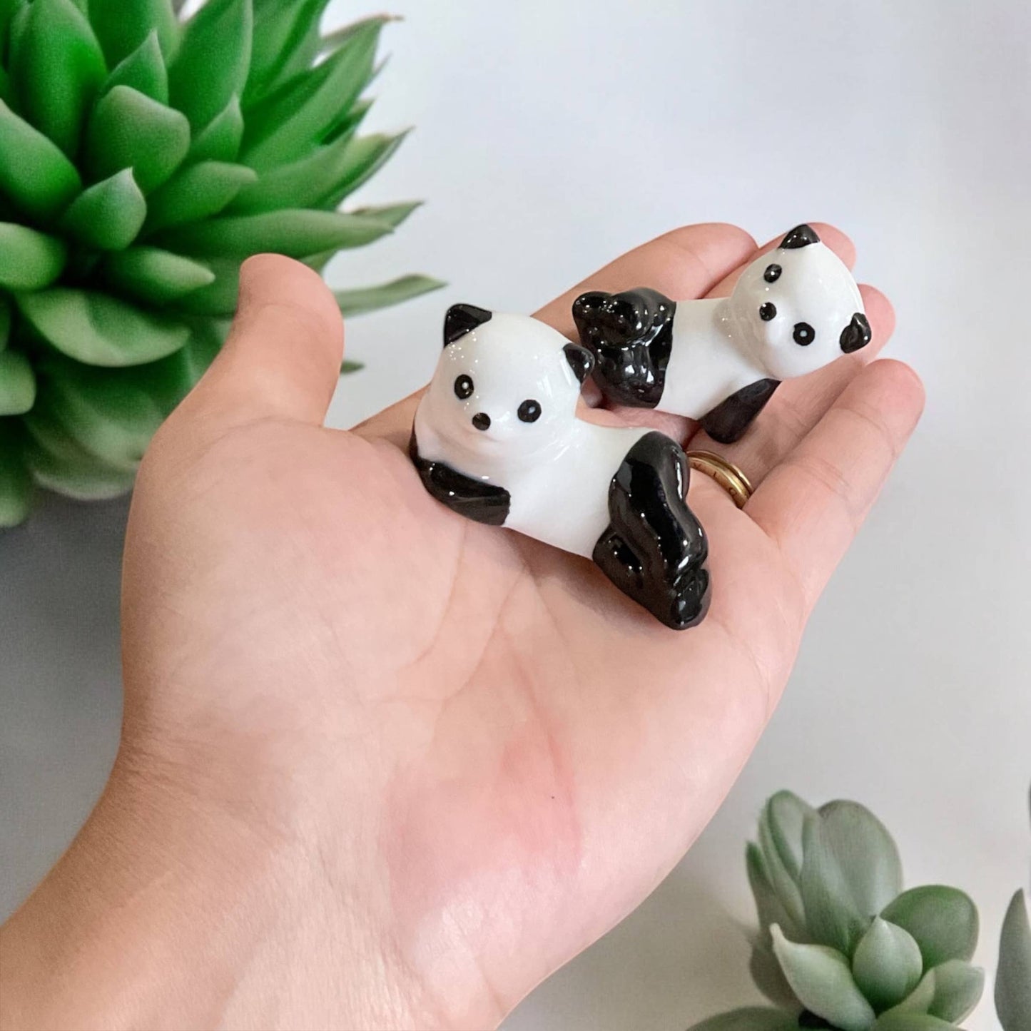 2x Ceramic Porcelain Panda Chopstick Rest