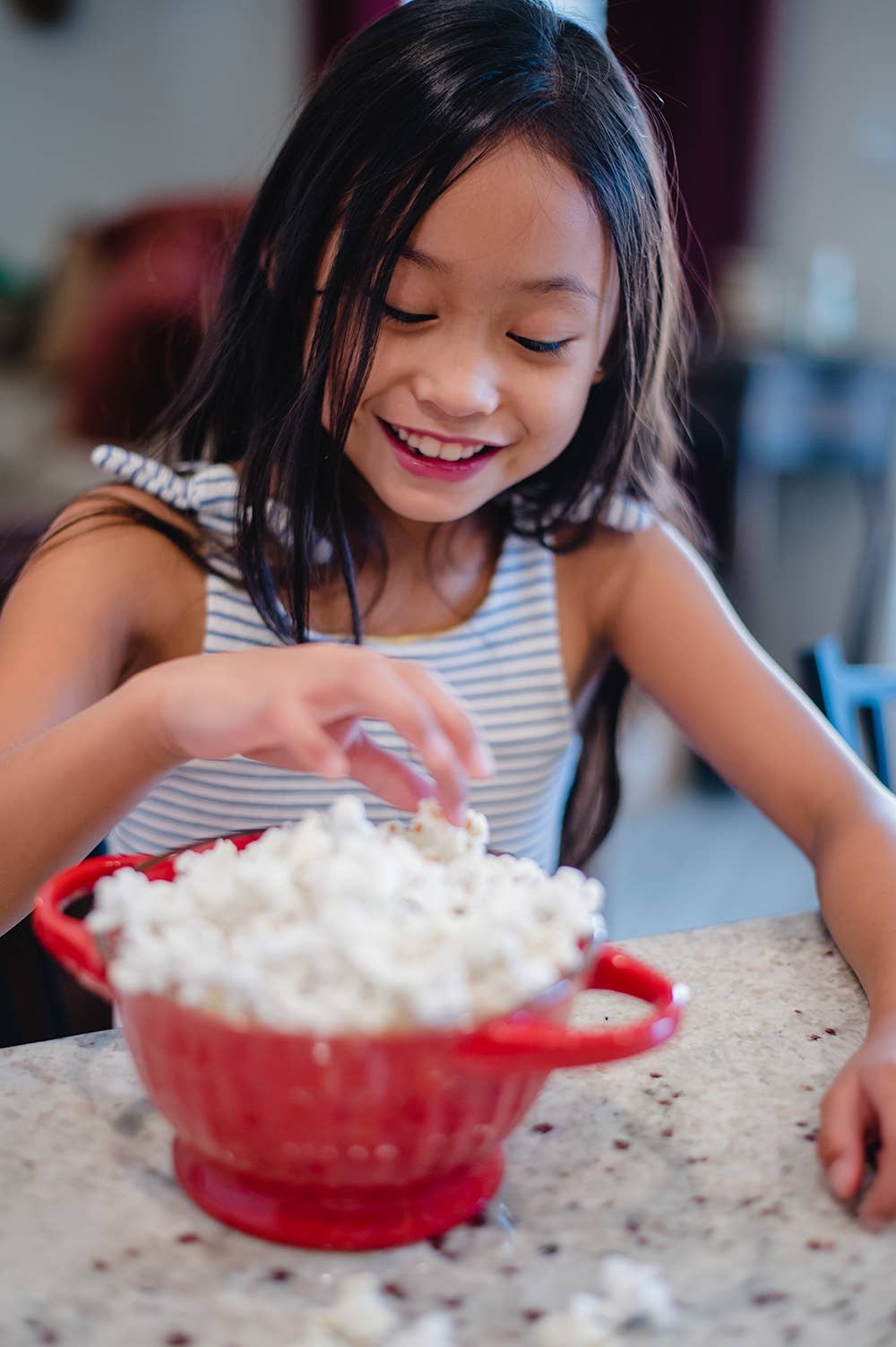Medium White Hulless Popcorn